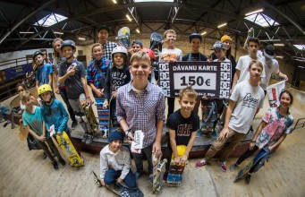 Rīgas Skeitborda Skolas “Back to sChOOL”