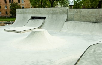 Miera Dārza skeitparks